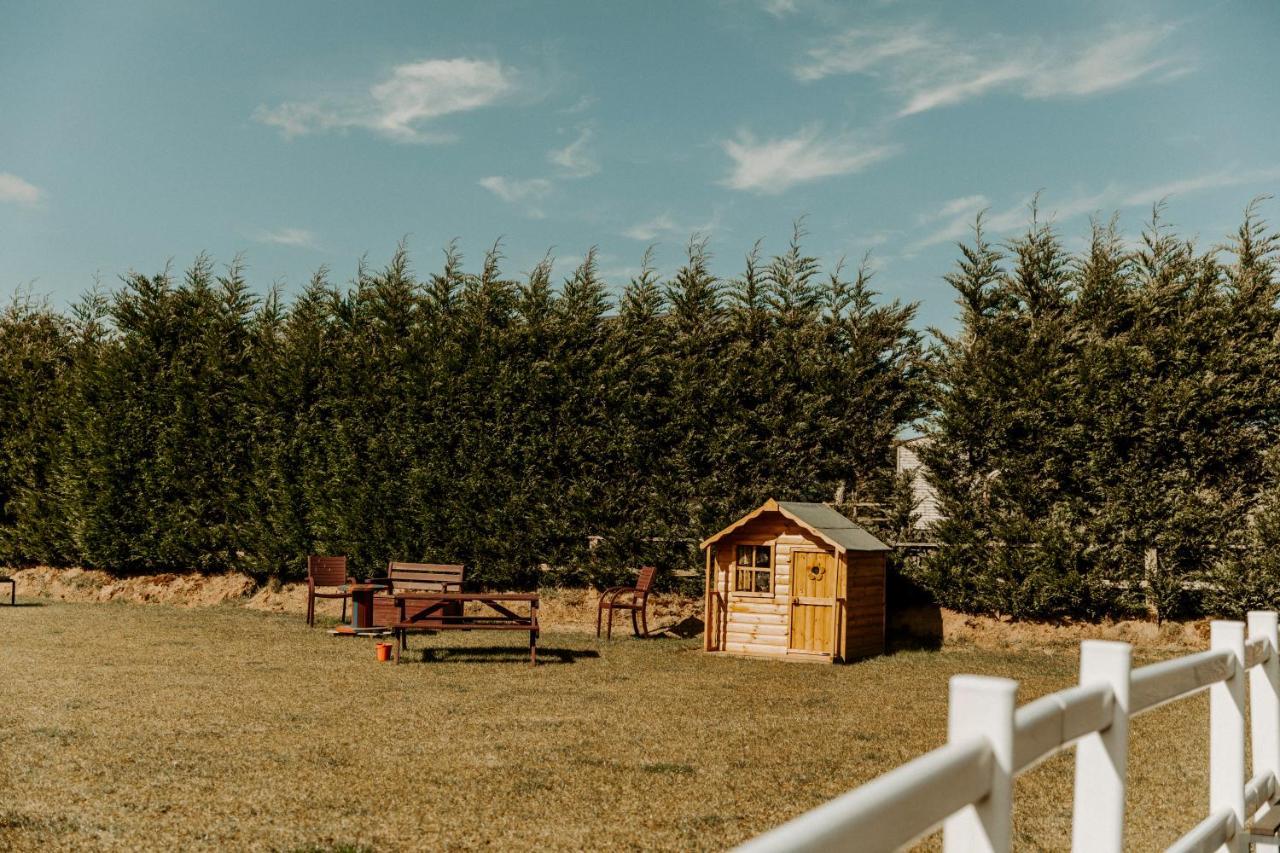 Lionheart Large Luxury Lodge - Sleeps 10- Dog Friendly,Near Sherwood Forest At Fairview Farm Nottingham Great For Family Gatherings ,Groups ,Parties Luaran gambar