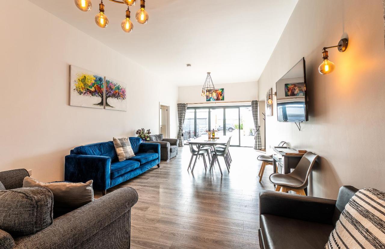 Lionheart Large Luxury Lodge - Sleeps 10- Dog Friendly,Near Sherwood Forest At Fairview Farm Nottingham Great For Family Gatherings ,Groups ,Parties Luaran gambar