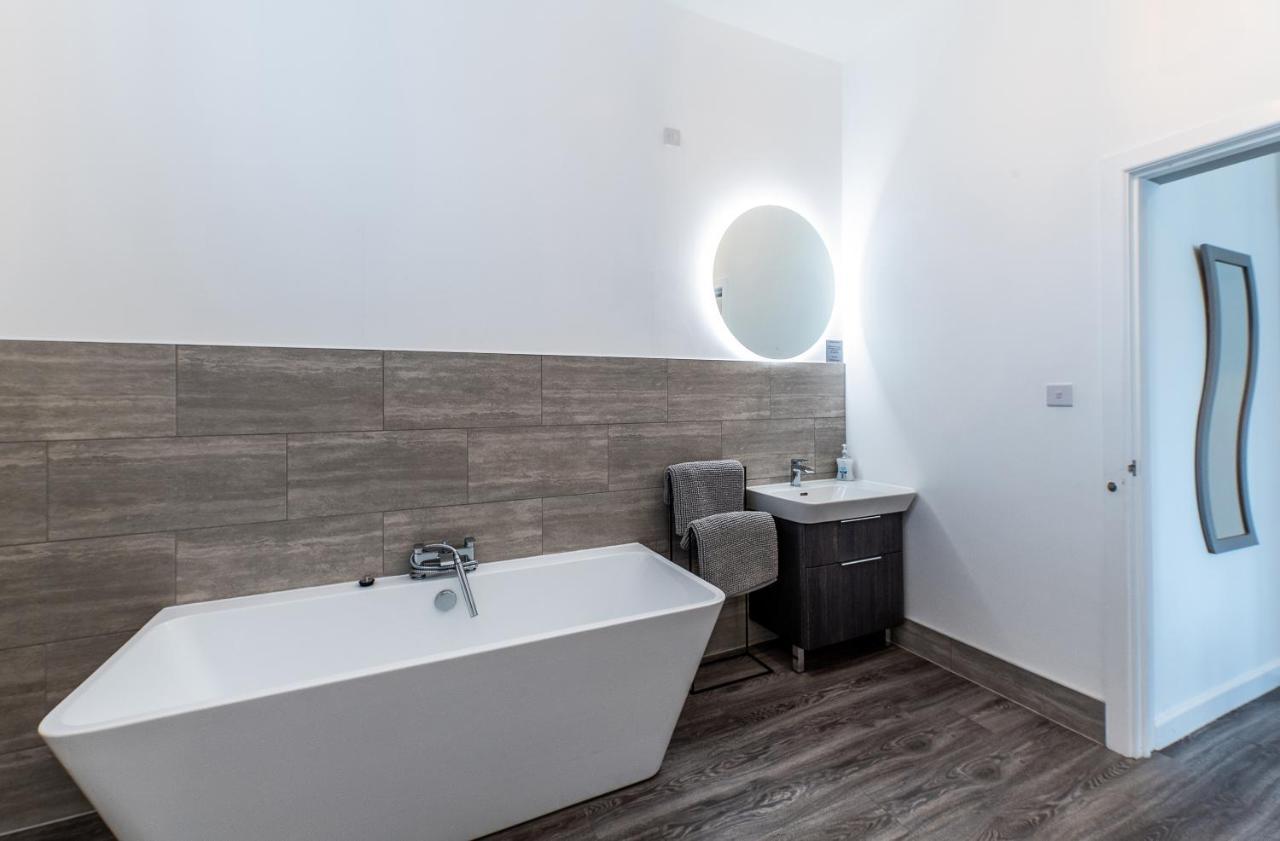 Lionheart Large Luxury Lodge - Sleeps 10- Dog Friendly,Near Sherwood Forest At Fairview Farm Nottingham Great For Family Gatherings ,Groups ,Parties Luaran gambar