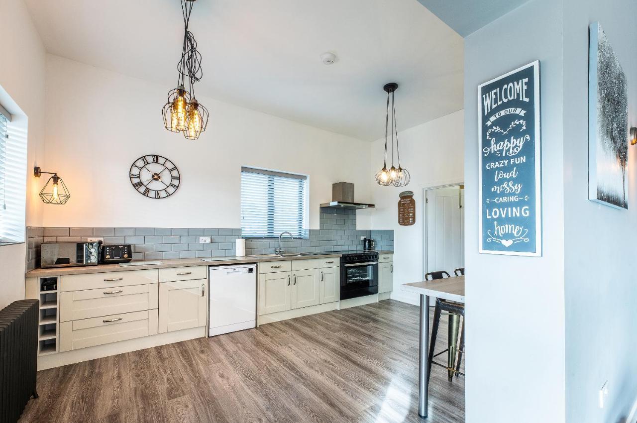 Lionheart Large Luxury Lodge - Sleeps 10- Dog Friendly,Near Sherwood Forest At Fairview Farm Nottingham Great For Family Gatherings ,Groups ,Parties Luaran gambar